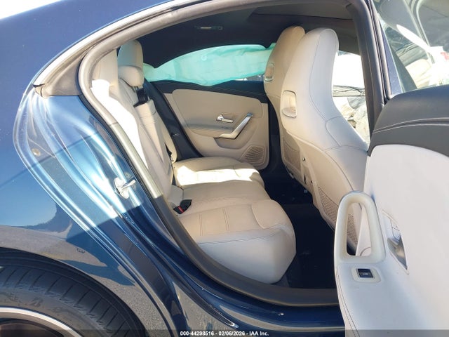 2020 MERCEDES-BENZ CLA 250 W1K5J4GB1LN118668 Photo 7