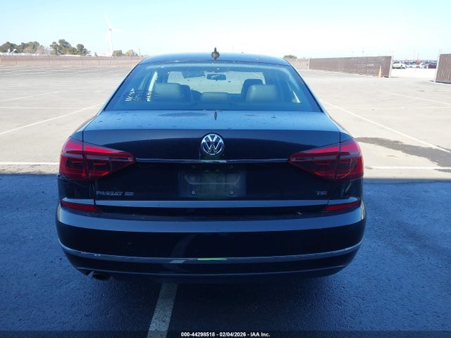 1VWBT7A36HC020178 Volkswagen Passat 1.8t Se