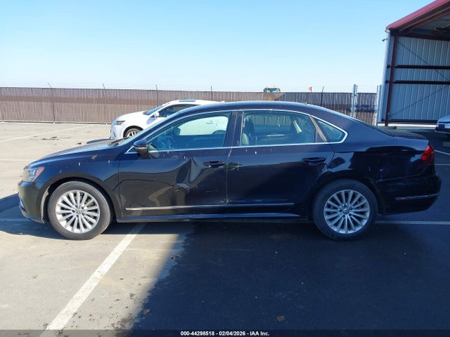 1VWBT7A36HC020178 Volkswagen Passat 1.8t Se