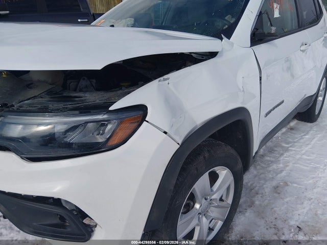 Продаж на аукціоні авто 2022 Jeep Compass Latitude 4x4, vin: 3C4NJDBB3NT152776, номер лоту: 44298556