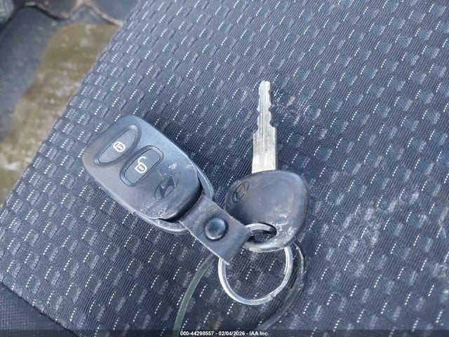 2011 HYUNDAI ACCENT KMHCM3AC1BU193035 Photo 10