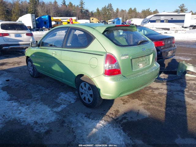 2011 HYUNDAI ACCENT KMHCM3AC1BU193035 Photo 2