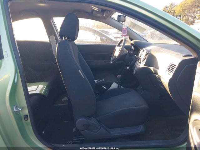 2011 HYUNDAI ACCENT KMHCM3AC1BU193035 Photo 4