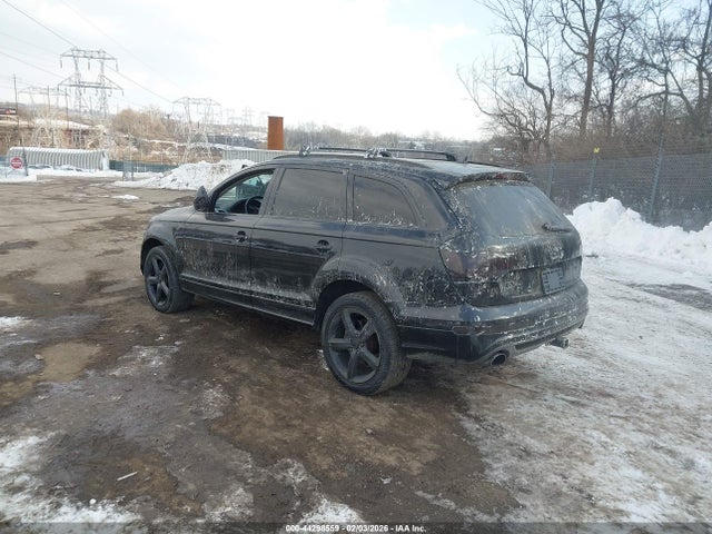 2015 AUDI Q7 WA1DGAFE2FD024687 Photo 2