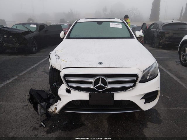 Продажа на аукционе авто 2019 Mercedes-benz E 450 4matic, vin: WDDZF6JB2KA569427, номер лота: 44298591