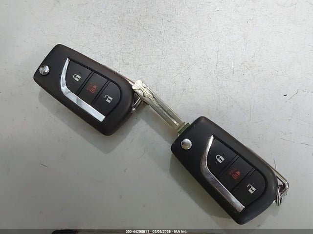 2023 TOYOTA RAV4 2T3F1RFV8PC350949 Photo 10