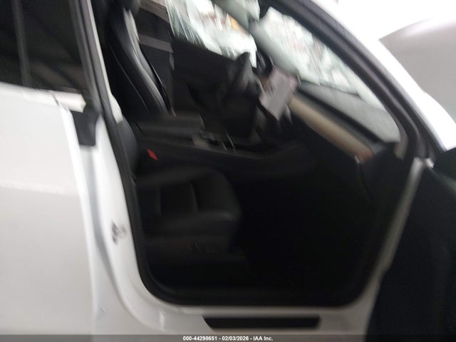 2021 TESLA MODEL Y 5YJYGDEE4MF109871 Photo 4
