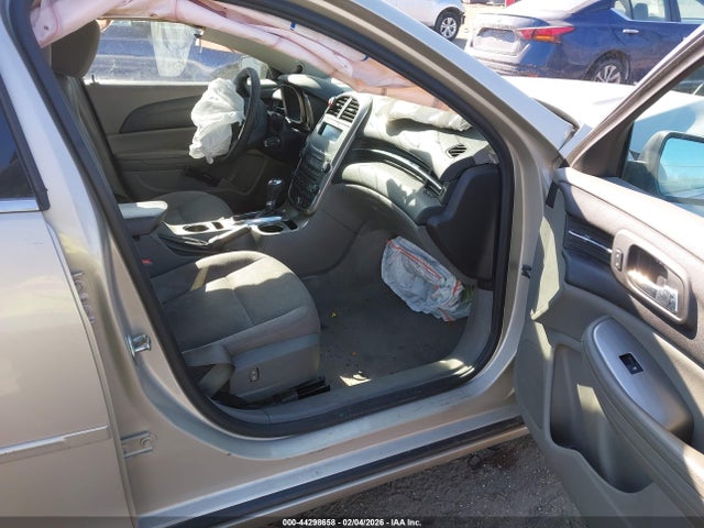 Chevrolet MALIBU 1LT 2014 1G11C5SL5EF272881 Image 5
