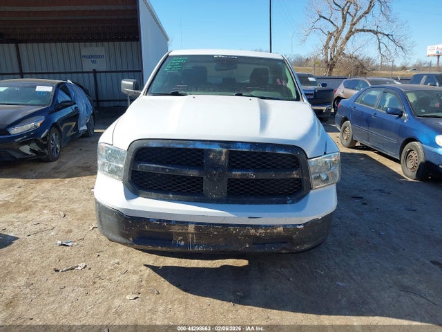 2019 Ram 1500 Classic Tradesman  4x2 6'4 Box მანქანა იყიდება აუქციონზე, vin: 1C6RR6FG2KS526455, აუქციონის ნომერი: 44298663