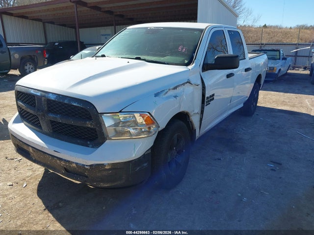 2019 Ram 1500 Classic Tradesman  4x2 6'4 Box მანქანა იყიდება აუქციონზე, vin: 1C6RR6FG2KS526455, აუქციონის ნომერი: 44298663