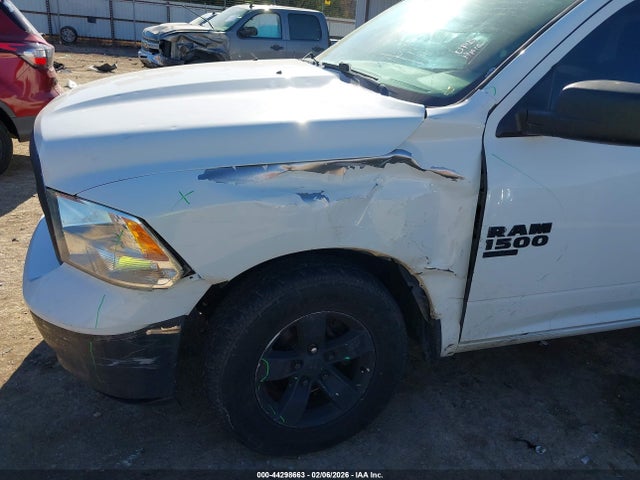 2019 Ram 1500 Classic Tradesman  4x2 6'4 Box მანქანა იყიდება აუქციონზე, vin: 1C6RR6FG2KS526455, აუქციონის ნომერი: 44298663