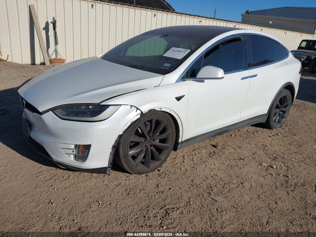 2017 TESLA MODEL X 5YJXCDE23HF045888 Photo 1