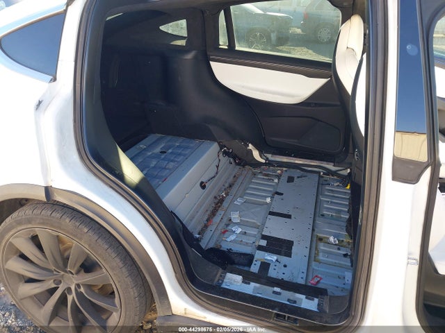 2017 TESLA MODEL X 5YJXCDE23HF045888 Photo 7