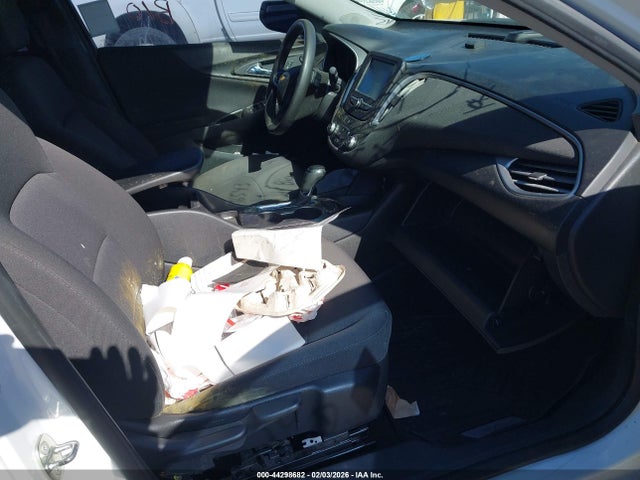 1G1ZB5ST9JF176543 Chevrolet Malibu 1ls