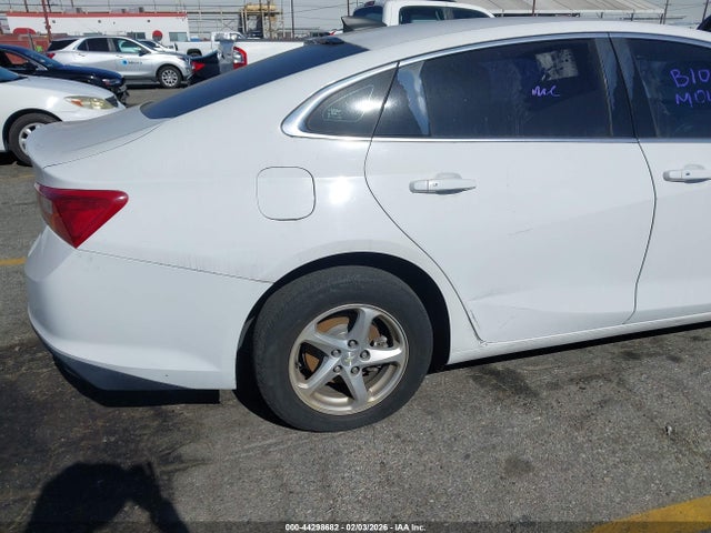 1G1ZB5ST9JF176543 Chevrolet Malibu 1ls
