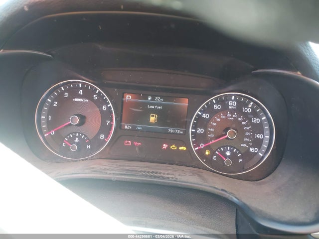 3KPF24AD1PE569910 KIA Forte Lxs