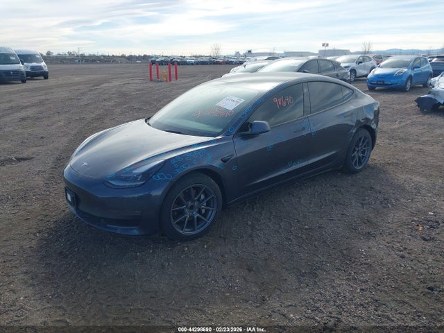 44298690 :رقم المزاد ، 5YJ3E1EA8NF343962 vin ، 2022 Tesla Model 3 Rear-wheel Drive مزاد بيع