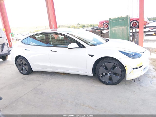Продажа на аукционе авто 2021 Tesla Model 3 Standard Range Plus Rear-wheel Drive, vin: 5YJ3E1EA2MF096825, номер лота: 44298691