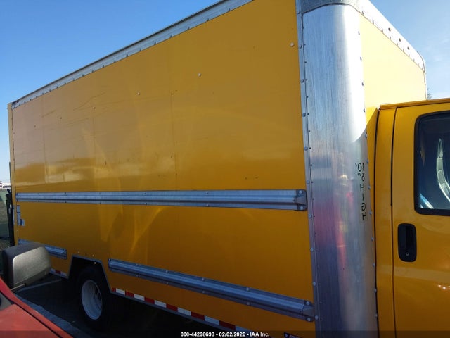 1GD37TCG4H1175243 GMC Savana Cutaway Work Van