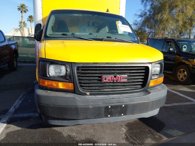 1GD37TCG4H1175243 GMC Savana Cutaway Work Van