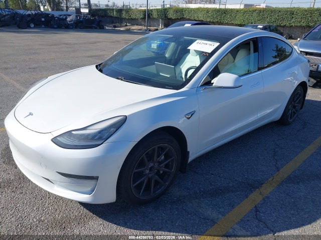 2019 TESLA MODEL 3 5YJ3E1EA3KF417784 Photo 1