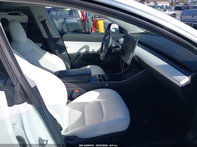 2019 TESLA MODEL 3 5YJ3E1EA3KF417784 Photo 4