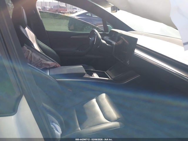 44298712 :رقم المزاد ، 7SAXCDE56RF435060 vin ، 2024 Tesla Model X Long Range مزاد بيع