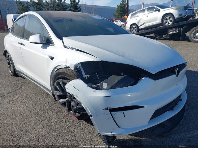 44298712 :رقم المزاد ، 7SAXCDE56RF435060 vin ، 2024 Tesla Model X Long Range مزاد بيع