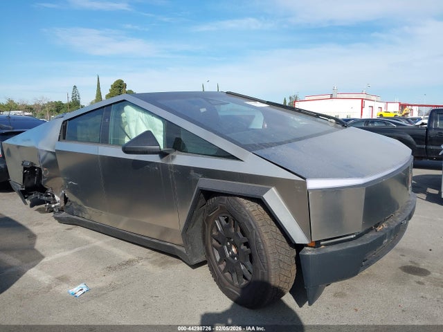 Tesla Cybertruck Cyberbeast 2025 7G2CEHEE9SA062786 Image 12
