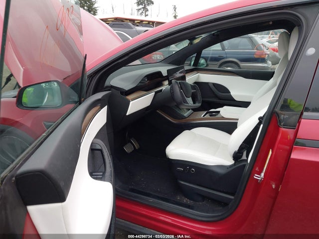 2023 TESLA MODEL X 7SAXCAE53PF390641 Photo 4