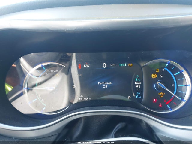 2017 CHRYSLER PACIFICA HYBRID 2C4RC1N77HR739930 Photo 6