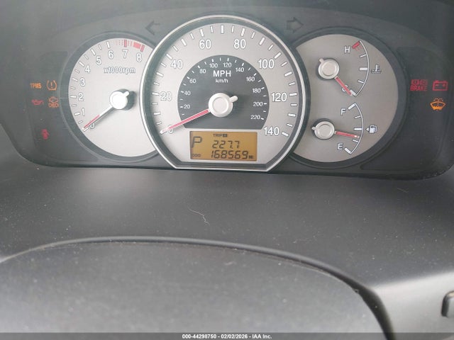Продажа на аукционе авто 2007 Kia Rondo Lx, vin: KNAFG525177081889, номер лота: 44298750