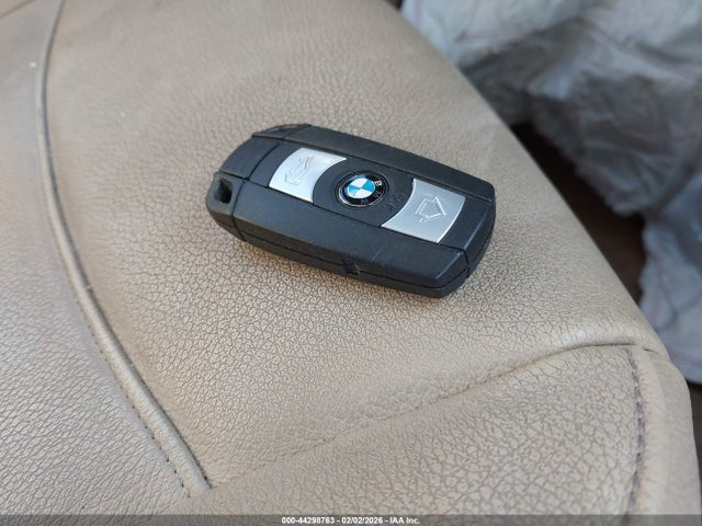 WBAVL1C57EVY19086 BMW X1 Xdrive28i