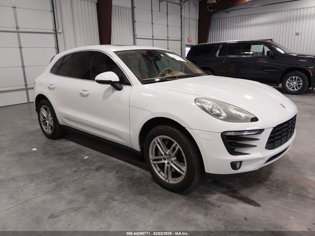 2015 PORSCHE MACAN WP1AB2A58FLB57009