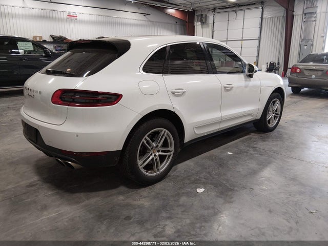 2015 PORSCHE MACAN WP1AB2A58FLB57009 Photo 3