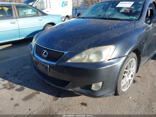 Продажа на аукционе авто 2008 Lexus Is 250, vin: JTHCK262485023953, номер лота: 44299794