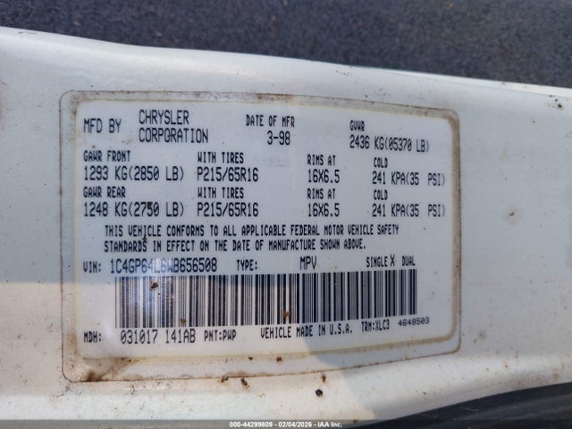 1998 CHRYSLER TOWN & COUNTRY 1C4GP64L6WB656508 Photo 8