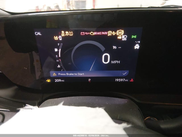 44299816 :رقم المزاد ، KL47LAEP9SB230011 vin ، 2025 Buick Envista Preferred Fwd مزاد بيع