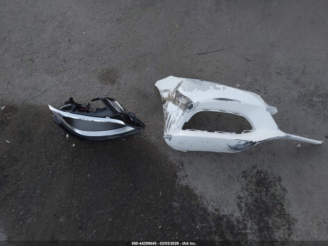 55SWF4JB3HU230661 Mercedes-Benz C 300