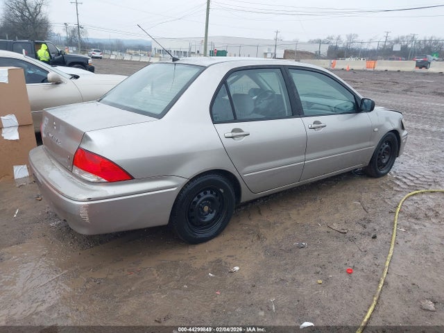 2002 MITSUBISHI LANCER JA3AJ26E12U055065 Photo 3
