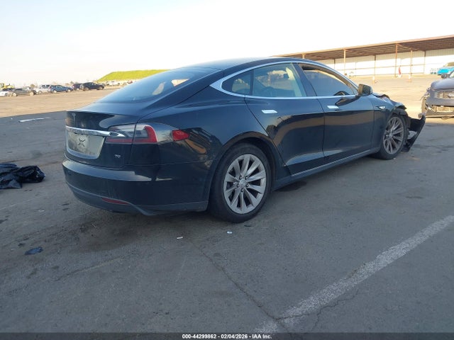 44299862 :رقم المزاد ، 5YJSA1E13GF129732 vin ، 2016 Tesla Model S 60/70/75/85 مزاد بيع