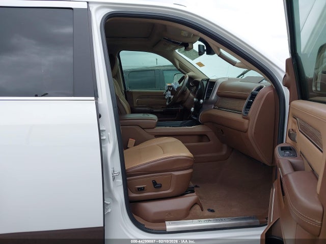 Продаж на аукціоні авто 2020 Ram 2500 Laramie Longhorn  4x4 6'4 Box, vin: 3C6UR5PJ0LG111237, номер лоту: 44299887