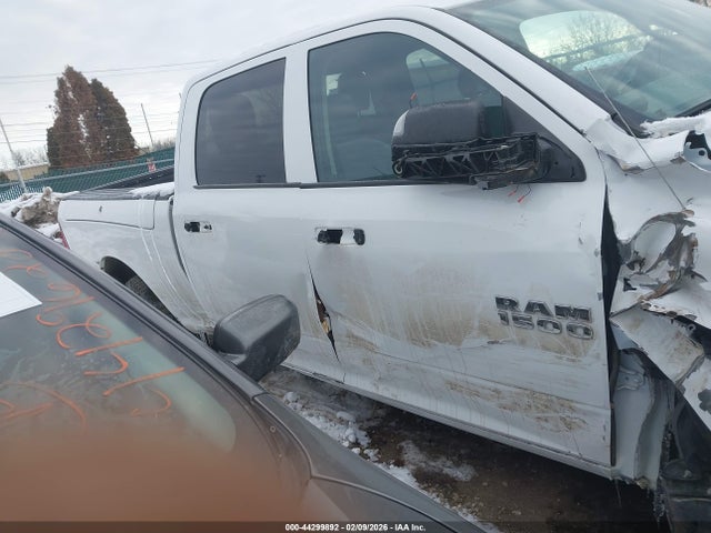 Aukcja sprzedaży 2018 Ram 1500 Tradesman  4x4 6'4 Box, vin: 1C6RR7SM3JS272495, numer aukcji: 44299892
