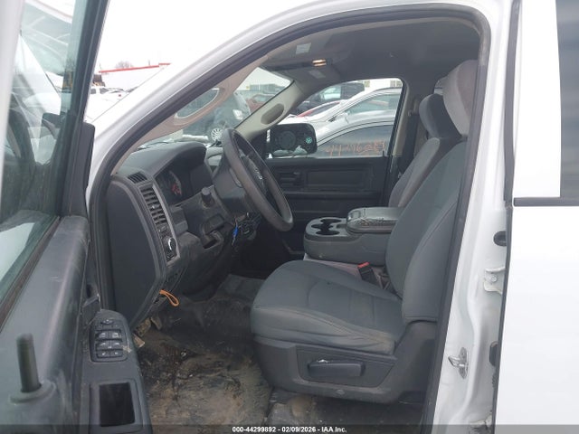 Aukcja sprzedaży 2018 Ram 1500 Tradesman  4x4 6'4 Box, vin: 1C6RR7SM3JS272495, numer aukcji: 44299892