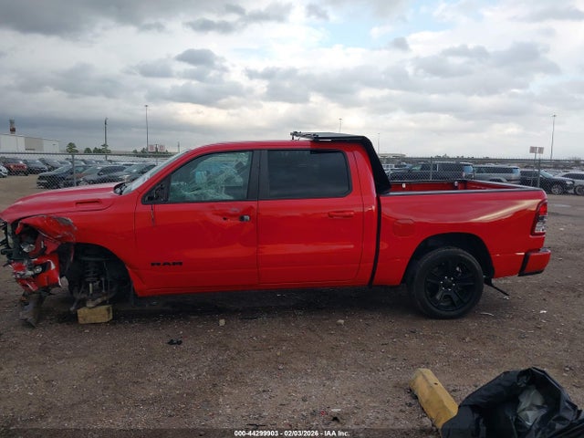2021 Ram 1500 Big Horn  4x4 5'7 Box მანქანა იყიდება აუქციონზე, vin: 1C6SRFFT5MN677046, აუქციონის ნომერი: 44299903
