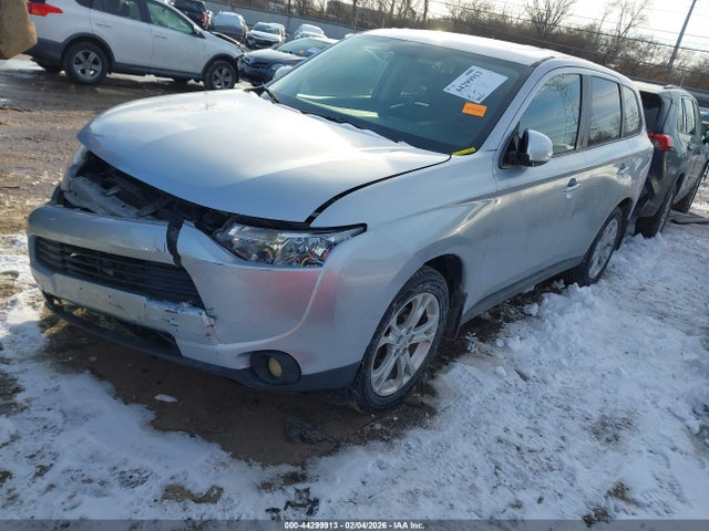 2014 MITSUBISHI OUTLANDER JA4AZ3A39EZ010740 Photo 1