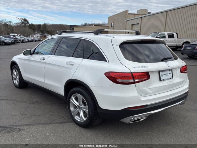 2017 MERCEDES-BENZ GLC WDC0G4KB5HF219279 Photo 2