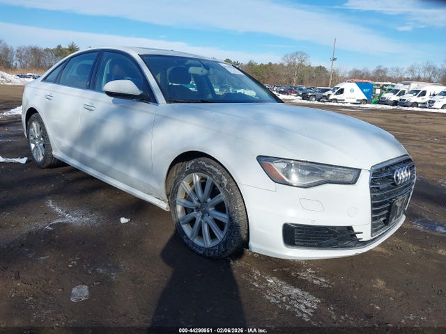 2016 AUDI A6 WAUGFAFC4GN015597 Photo 0