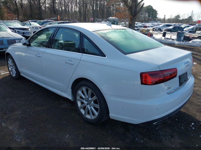 2016 AUDI A6 WAUGFAFC4GN015597 Photo 2