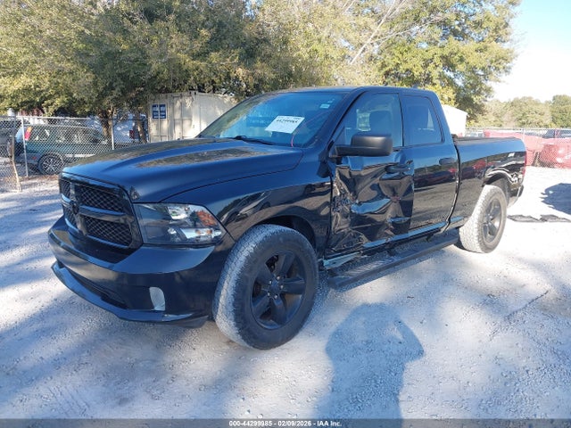 44299985 :رقم المزاد ، 1C6RR6FG1KS589434 vin ، 2019 Ram 1500 Classic Express  4x2 6'4 Box مزاد بيع
